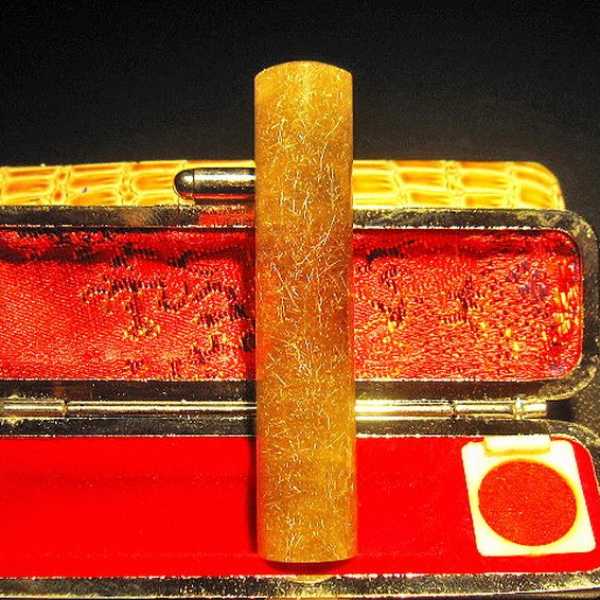 豪華ルチル 印材　※別途料金で篆刻可能 12mm [M119-184]