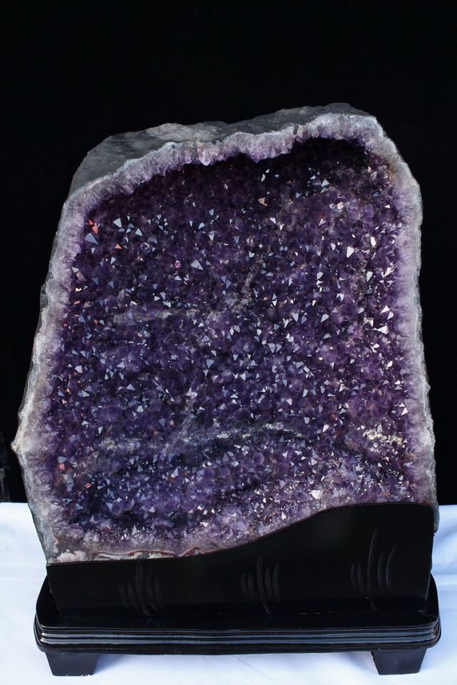 ★浄化効果★72Kg ブラジル産 アメジストドーム 同梱不可 M500-236 （納品日程ご相談品）（特大品）