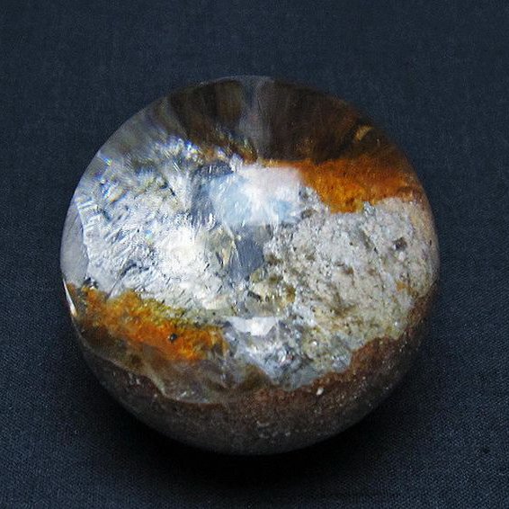 ガーデンクォーツ（庭園水晶） 丸玉 44mm [T100-4565]