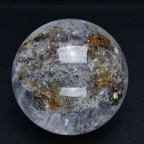 虹入り ガーデン水晶 丸玉 67mm [t100-4684]