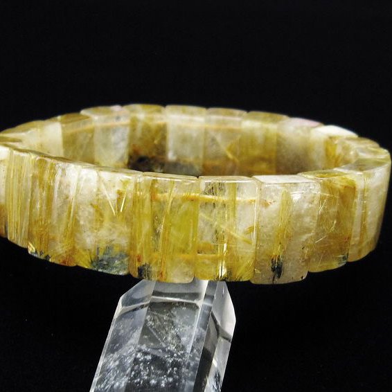 ゴールドタイチンルチル バングル [T107-4273]