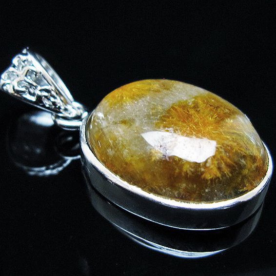 タイチンフラワー水晶 ペンダント [T111-5915]