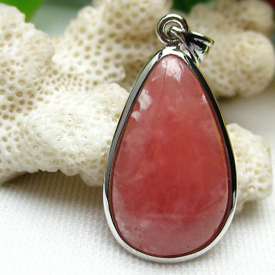 インカローズ ロードクロサイト ペンダント [T117-1107]