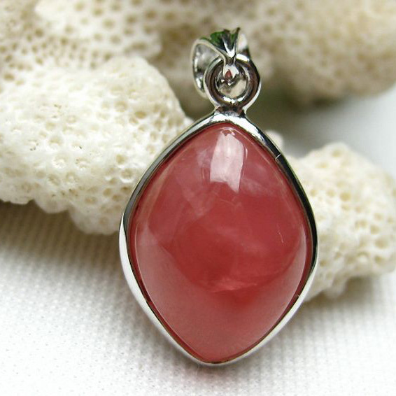 インカローズ ロードクロサイト ペンダント [T117-1173]