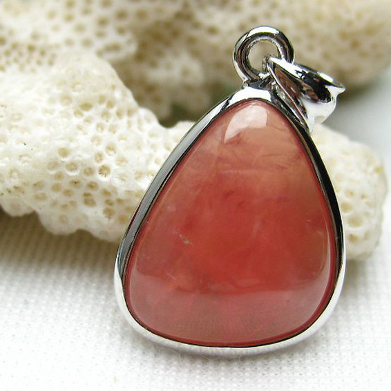 インカローズ ロードクロサイト ペンダント [T117-1187]