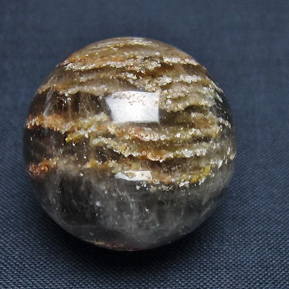 赤ガーデンファントム水晶 丸玉 29mm [T129-2981]