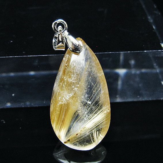 ゴールドタイチンルチル ペンダント [T134-4007]