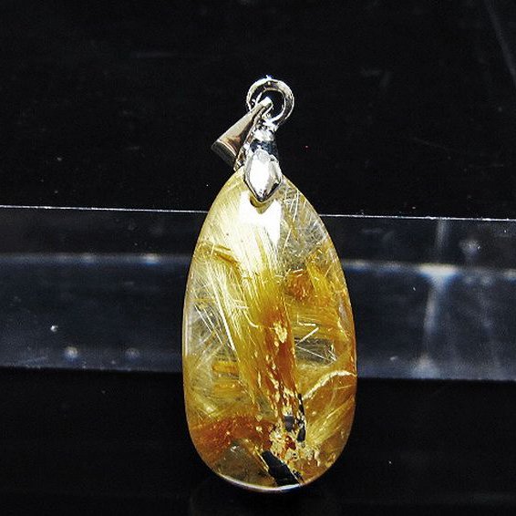 ゴールドタイチンルチル ペンダント [T134-4025]