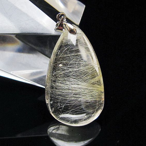 ゴールドタイチンルチル ペンダント [T134-4125]