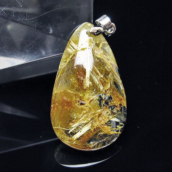 ゴールドタイチンルチル ペンダント [t134-4131]