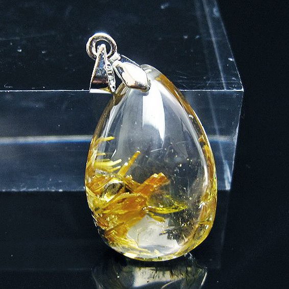 ゴールドタイチンルチル ペンダント [T134-4183]