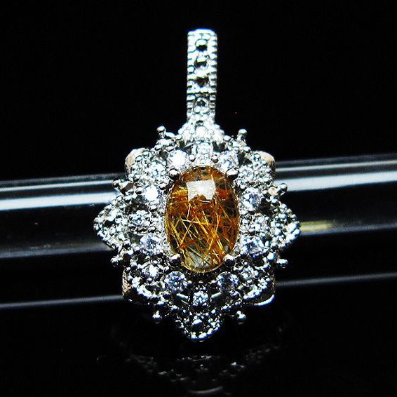 ファイナルグレード金針ルチル水晶 ペンダント [t134-4370]