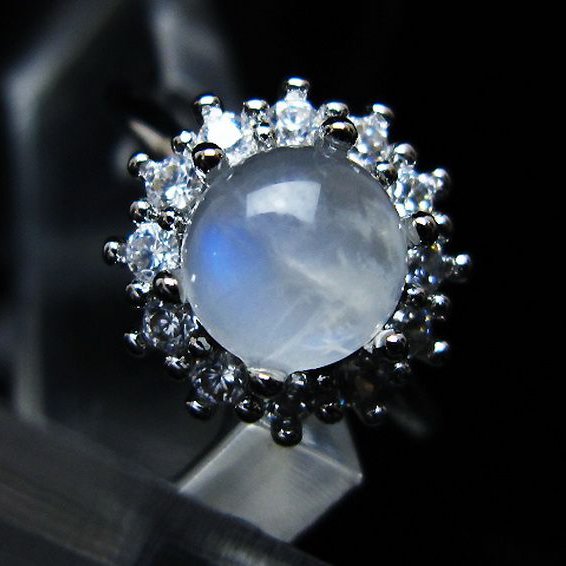 ムーンストーン 指輪 (16号) [t135-7382]