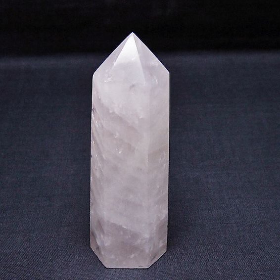 ローズクォーツ 六角柱 [t138-6402]