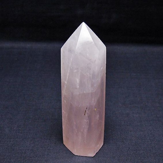 ローズクォーツ 六角柱 [t138-6511]