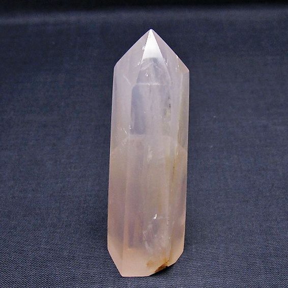 ローズクォーツ 六角柱 [t138-6517]