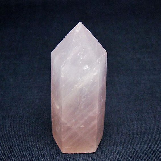 ローズクォーツ 六角柱 [t138-6539]