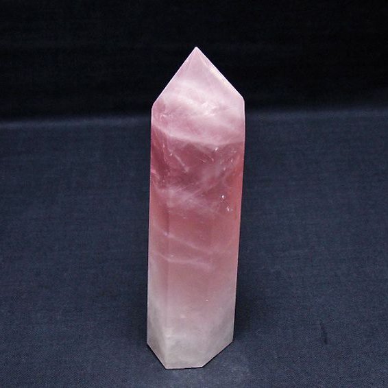 ローズクォーツ 六角柱 [t138-6702]