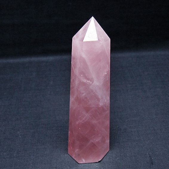 ローズクォーツ 六角柱 [t138-6762]