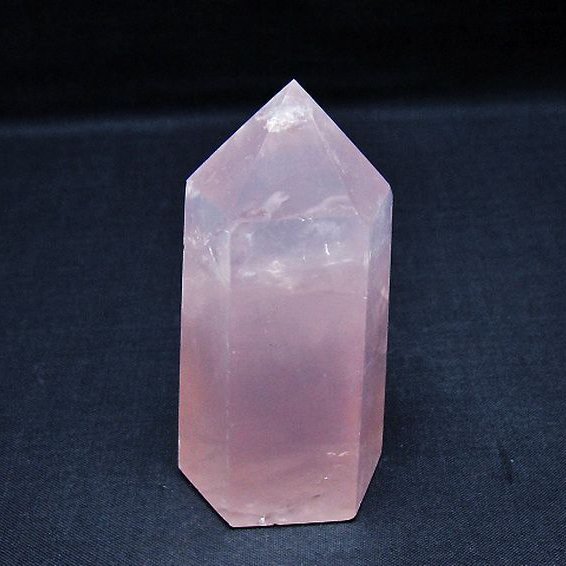 ローズクォーツ 六角柱 [t138-6769]