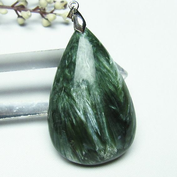 セラフィナイト ペンダント [T14-3244]