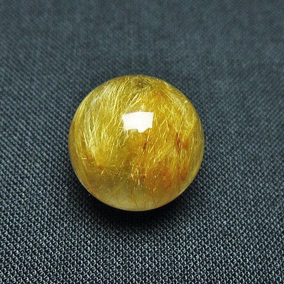 ゴールドタイチンルチル入り 水晶 丸玉 16mm [t145-2290]