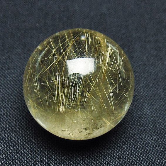 ゴールドタイチンルチル入り 水晶 丸玉 23mm [t145-2407]
