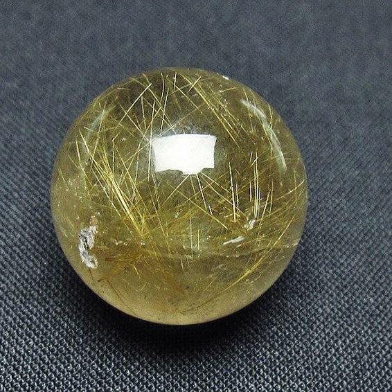 ゴールドタイチンルチル入り 水晶 丸玉 22mm [t145-2414]