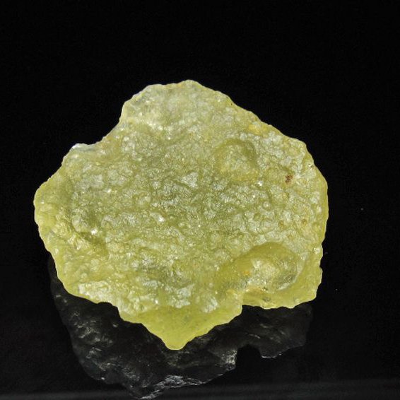 リビアングラス 原石 [t145-2728]