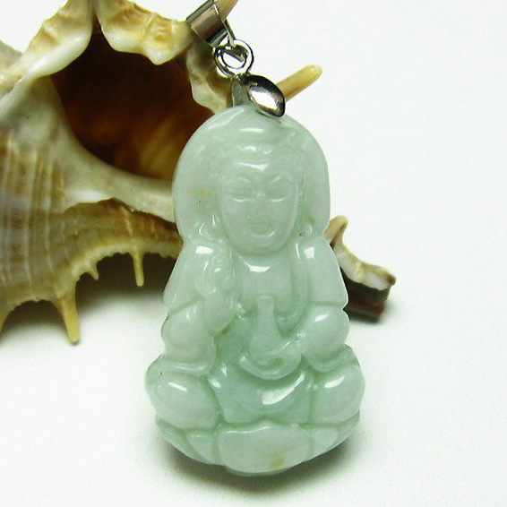 糸魚川翡翠観音 ペンダント [T146-2612]