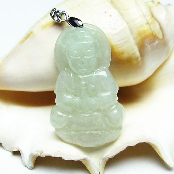 糸魚川翡翠観音 ペンダント [T146-2874]