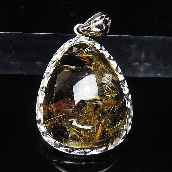 ゴールドタイチンルチル ペンダント [T162-482]