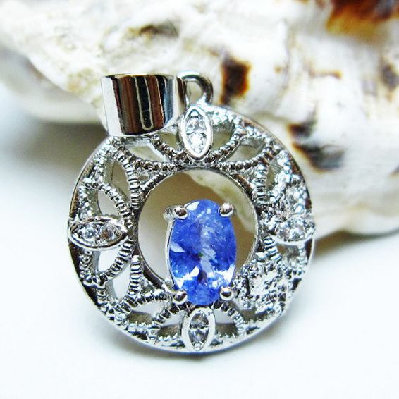 タンザナイト ペンダント [T165-1549]