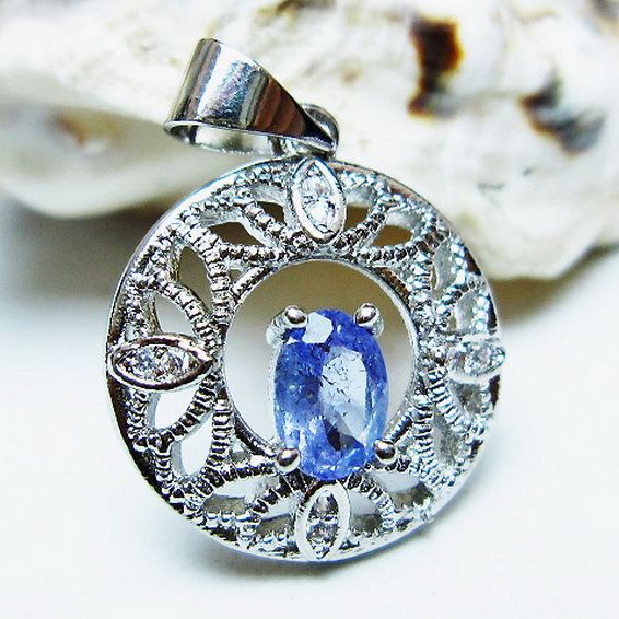 タンザナイト ペンダント [T165-1563]