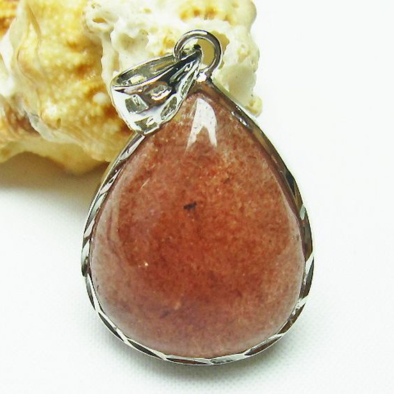 アフリカンストロベリークォーツ ペンダント [T176-5916]