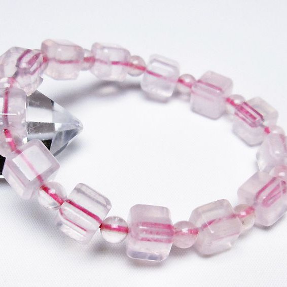 ローズクォーツ キューブ ブレスレット 6mm [T189-3654]