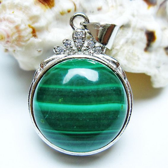 マラカイト ペンダント [t19-3843]