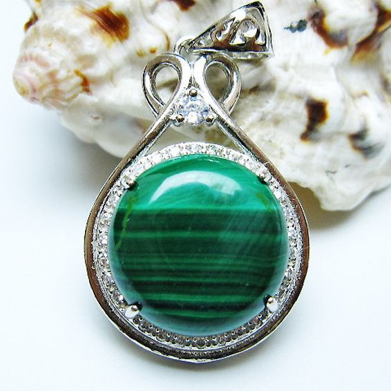 マラカイト ペンダント [T19-3876]