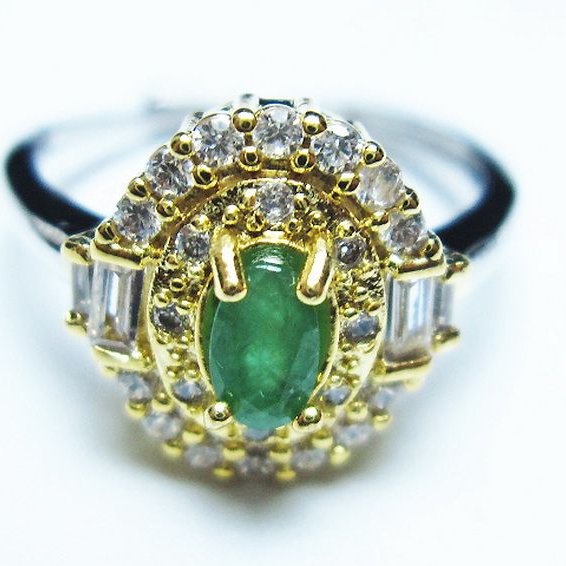 エメラルド 指輪 (13号)[t195-2153]