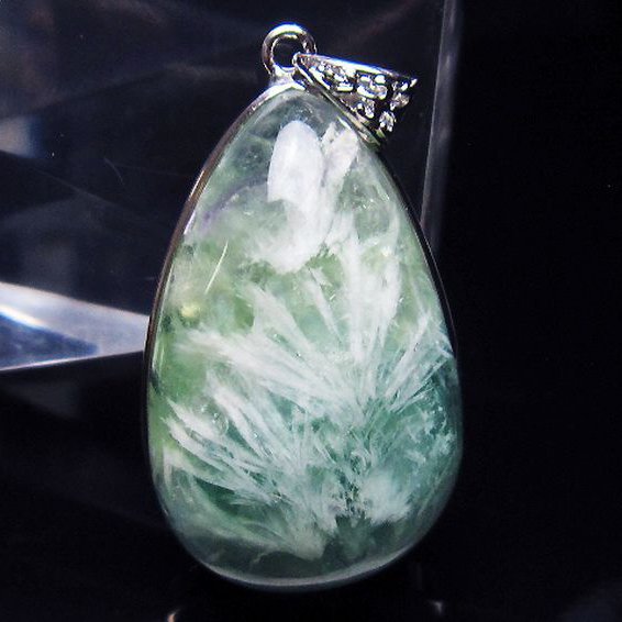 エンジェルフェザー フローライト ペンダント [T21-4621]