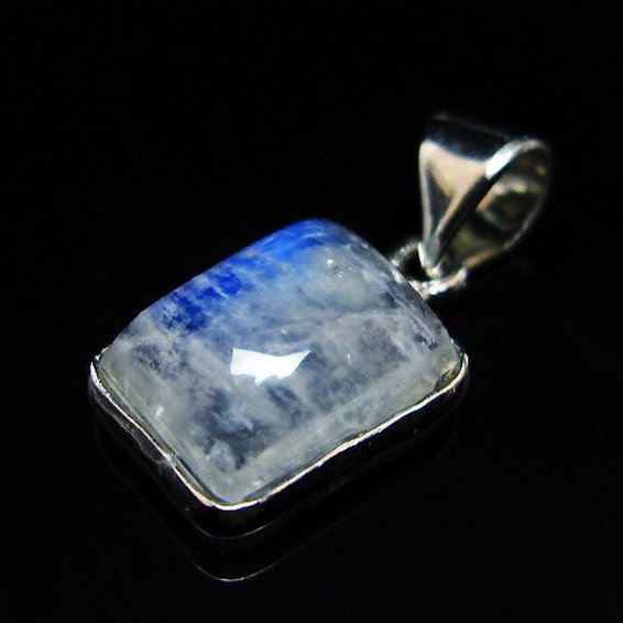 ムーンストーン ペンダント [t22-3281]