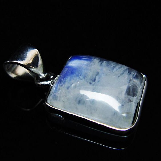 ムーンストーン ペンダント [T22-3286]