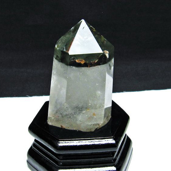 ガーデンクォーツ（庭園水晶） 六角柱[T222-2150]