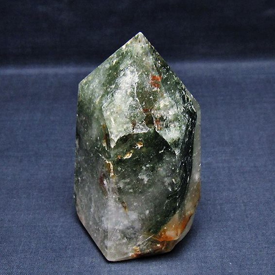 ガーデン水晶 六角柱[T222-2412]