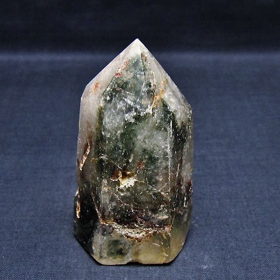 ガーデン水晶 六角柱[T222-2431]