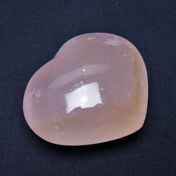 ローズクォーツハート 置物[T225-8583]