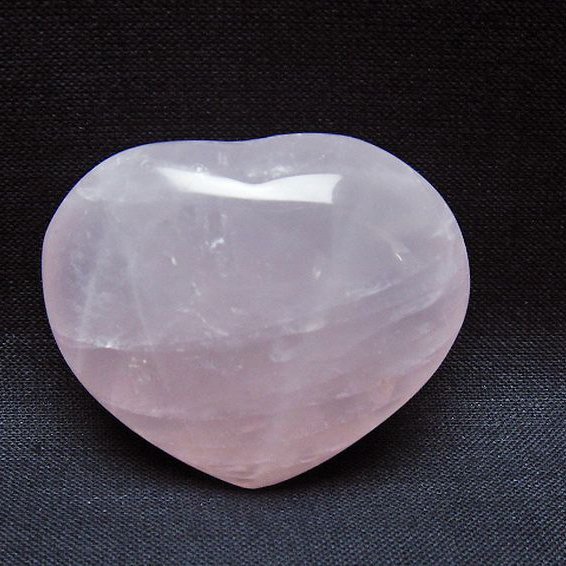 ローズクォーツハート 置物 [t225-8663]