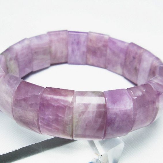 クンツァイト バングル [T230-1853]