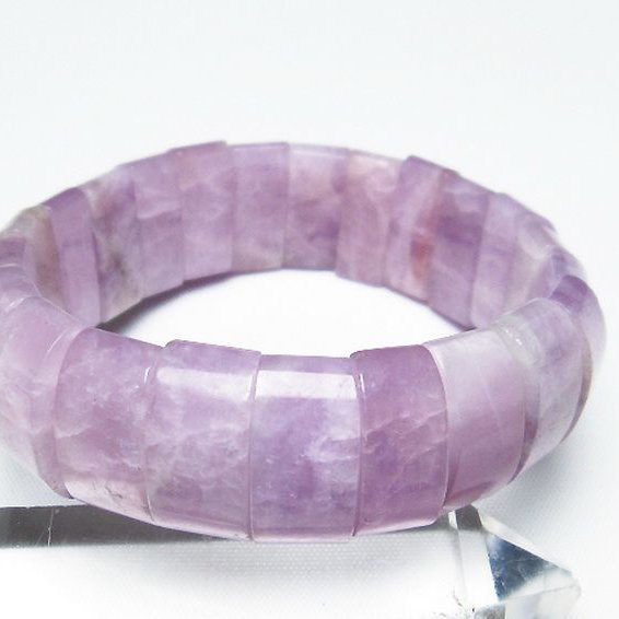 クンツァイト バングル [T230-2078]