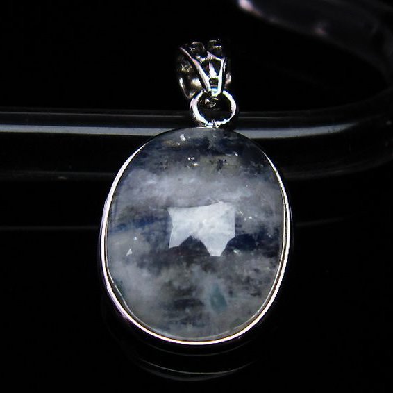 ムーンストーン ペンダント [T233-1312]